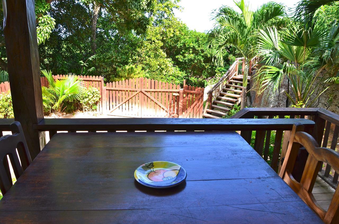 Kaz Ladouceur Acomodação com café da manhã La Digue Exterior foto